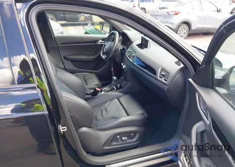 2018 Audi Q3 2.0T Premium/2.0T Sport Premium из США, поврежденный, VIN WA1HCCFSXJR022275